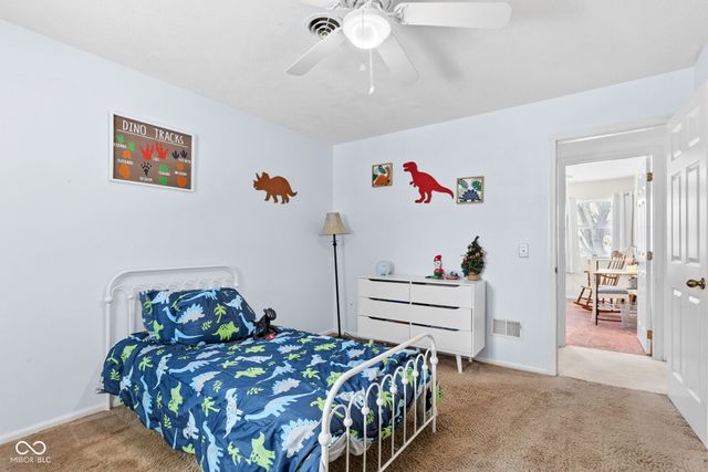 1312 W Country Club Road, Connersville, IN 47331