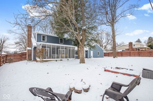 1312 W Country Club Road, Connersville, IN 47331