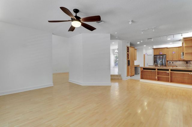 12 Grand Bay Circle, Juno Beach, FL 33408