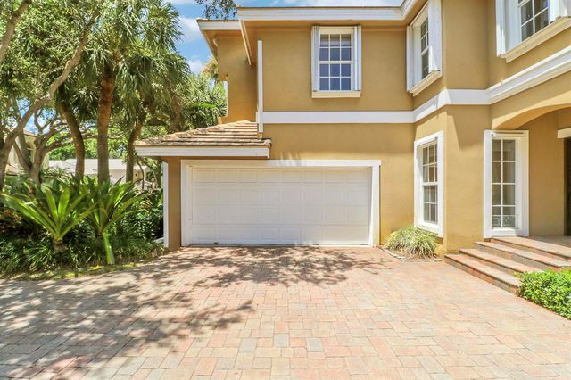 12 Grand Bay Circle, Juno Beach, FL 33408