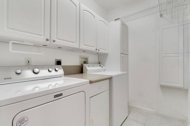 12 Grand Bay Circle, Juno Beach, FL 33408