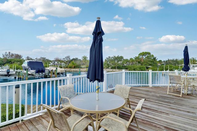 12 Grand Bay Circle, Juno Beach, FL 33408