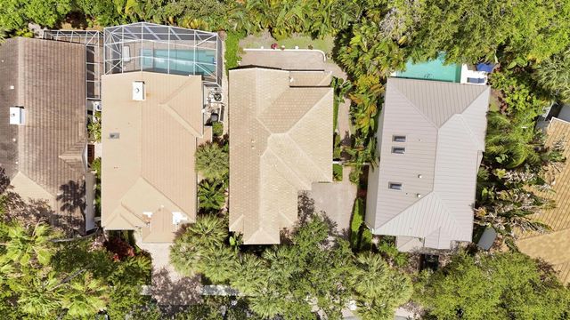 12 Grand Bay Circle, Juno Beach, FL 33408