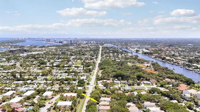 12 Grand Bay Circle, Juno Beach, FL 33408