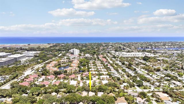 12 Grand Bay Circle, Juno Beach, FL 33408