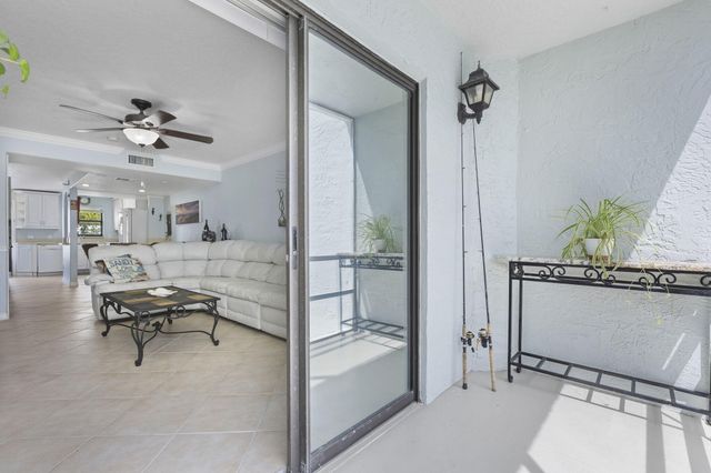 1300 Seaway Drive 7, Fort Pierce, FL 34949
