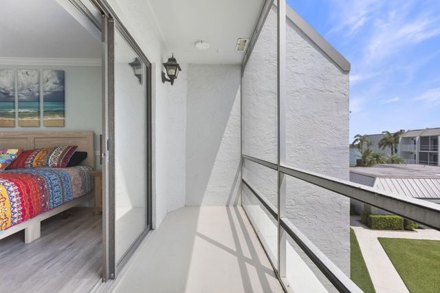 1300 Seaway Drive 7, Fort Pierce, FL 34949