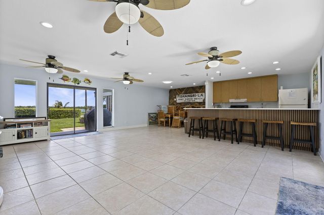 1300 Seaway Drive 7, Fort Pierce, FL 34949