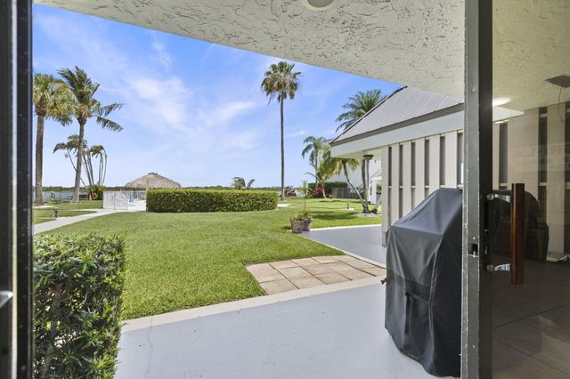 1300 Seaway Drive 7, Fort Pierce, FL 34949