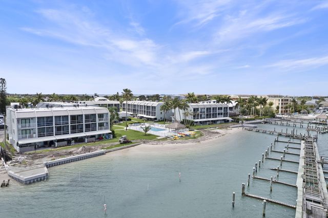 1300 Seaway Drive 7, Fort Pierce, FL 34949