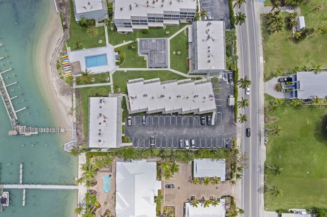 1300 Seaway Drive 7, Fort Pierce, FL 34949