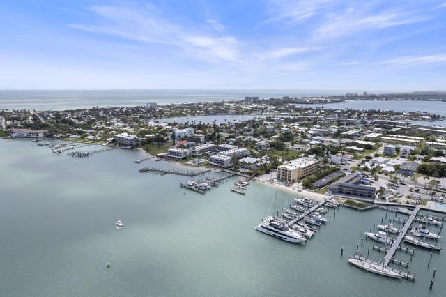 1300 Seaway Drive 7, Fort Pierce, FL 34949