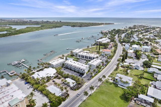 1300 Seaway Drive 7, Fort Pierce, FL 34949