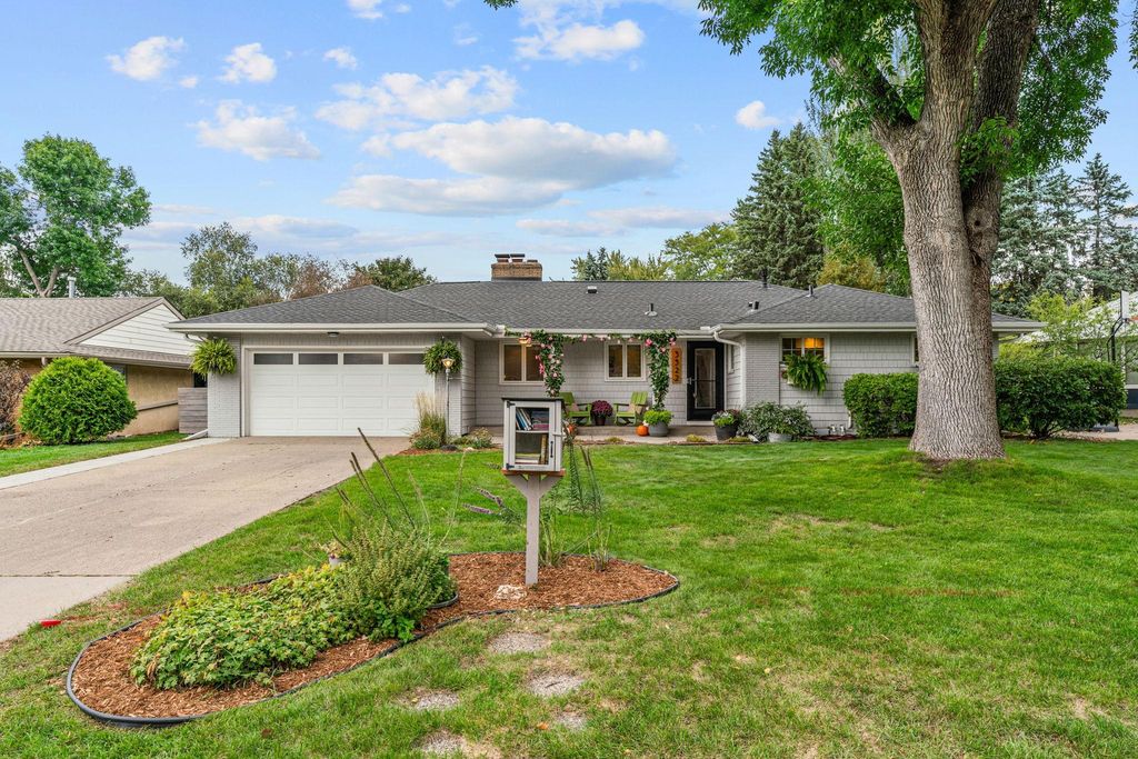 3322 Belden Drive NE, Saint Anthony, MN 55418 — exterior