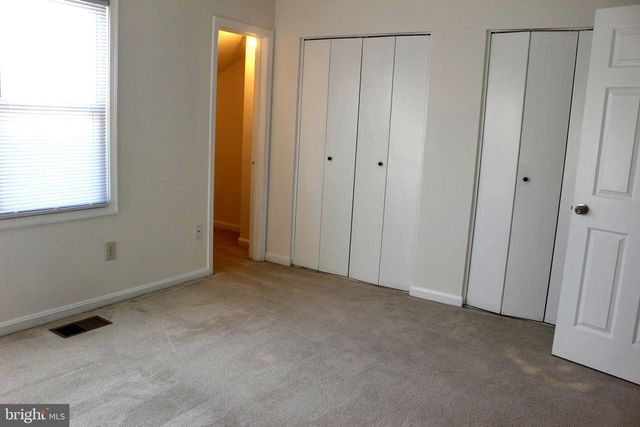 14357 SAINT GERMAIN DR, Centreville, VA 20121