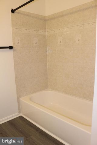 14357 SAINT GERMAIN DR, Centreville, VA 20121