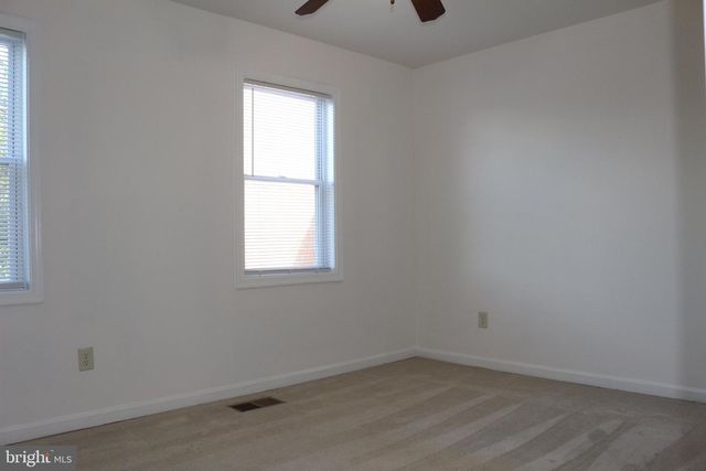 14357 SAINT GERMAIN DR, Centreville, VA 20121