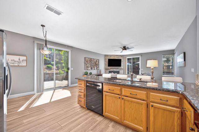 303 Provence Ln, Folsom, CA 95630