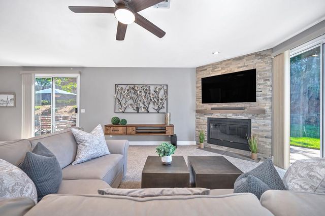 303 Provence Ln, Folsom, CA 95630