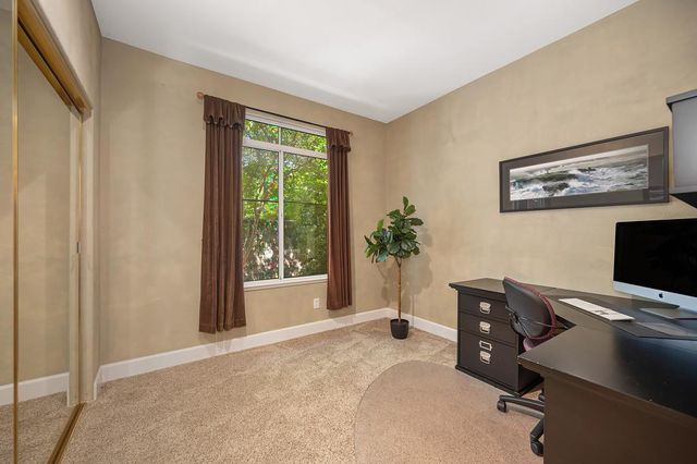 303 Provence Ln, Folsom, CA 95630