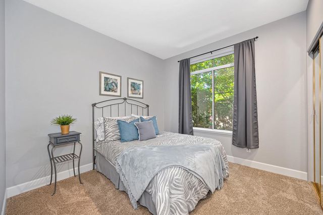 303 Provence Ln, Folsom, CA 95630