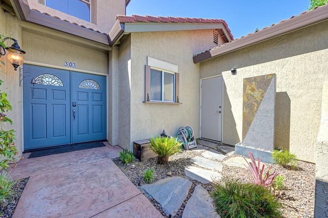 303 Provence Ln, Folsom, CA 95630
