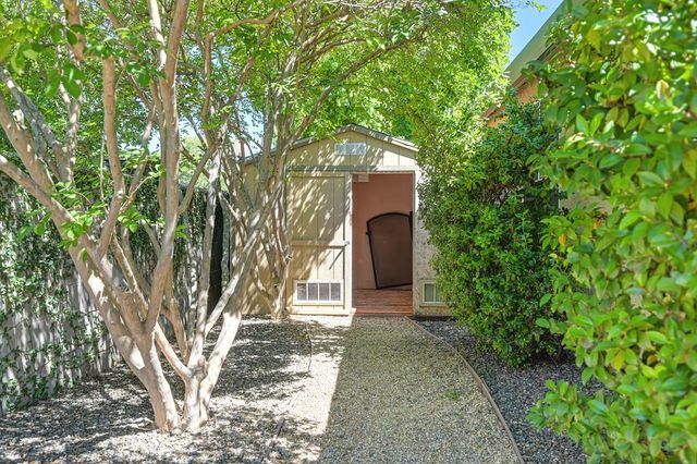 303 Provence Ln, Folsom, CA 95630