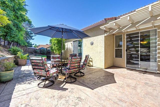 303 Provence Ln, Folsom, CA 95630