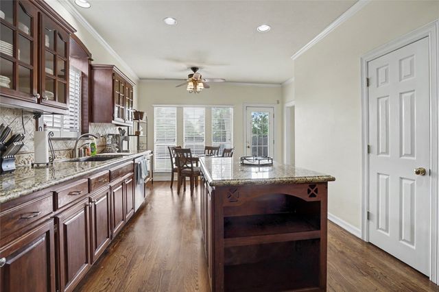 8511 S 100th Place E, Tulsa, OK 74133