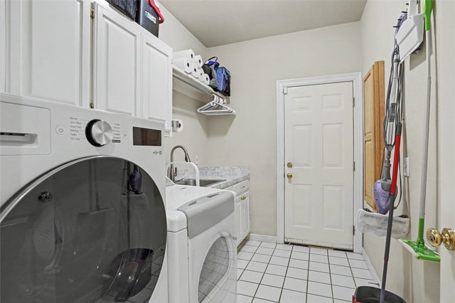 8511 S 100th Place E, Tulsa, OK 74133