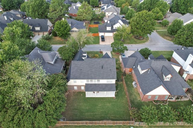 8511 S 100th Place E, Tulsa, OK 74133