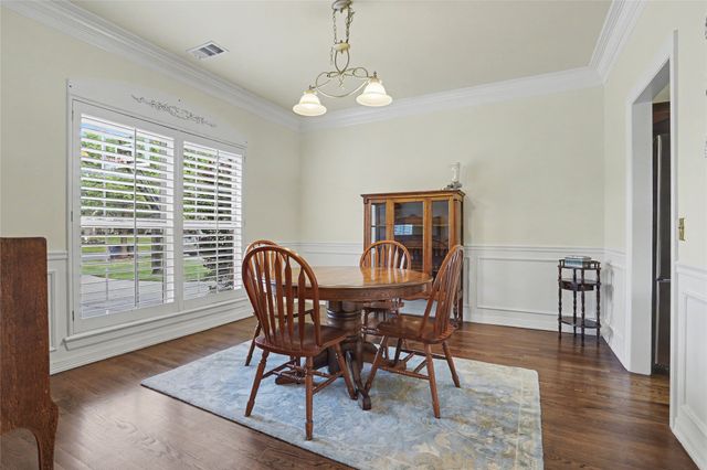 8511 S 100th Place E, Tulsa, OK 74133