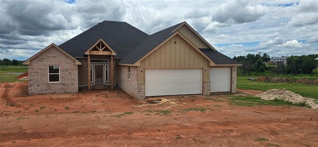 2411 Bear Creek Cir Circle, Blanchard, OK 73010