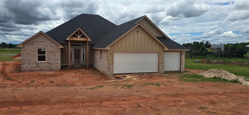 2411 Bear Creek Cir Circle, Blanchard, OK 73010