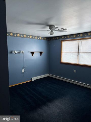 708 HOFFNAGLE ST, Philadelphia, PA 19111