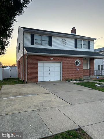 708 HOFFNAGLE ST, Philadelphia, PA 19111