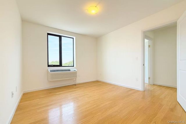 6070 Woodhaven Boulevard 4E, Elmhurst, NY 11373