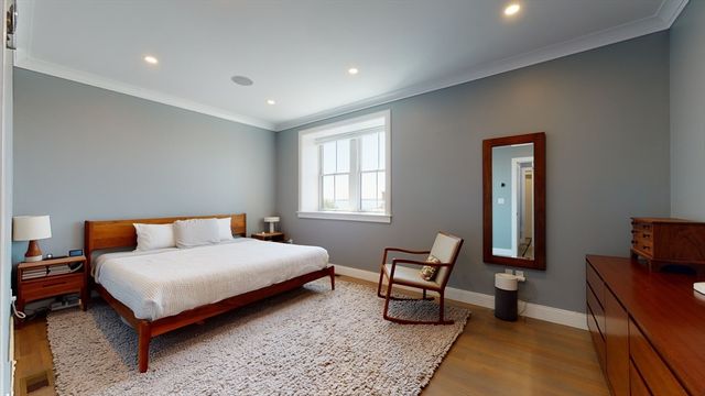 459 E 8th 1, Boston, MA 02127