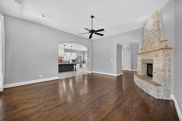 859 Fountain View Court, Allen, TX 75013