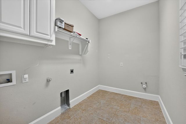 859 Fountain View Court, Allen, TX 75013