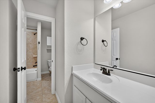 859 Fountain View Court, Allen, TX 75013