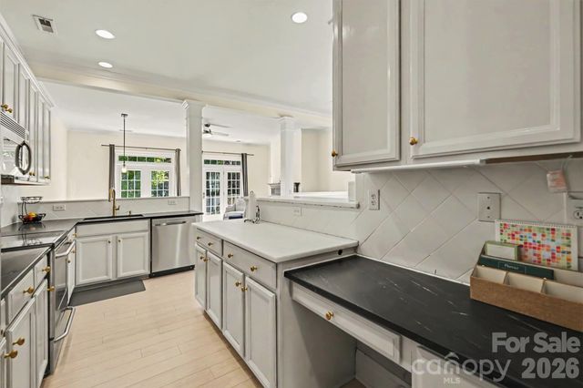 8354 Indigo Row, Charlotte, NC 28277