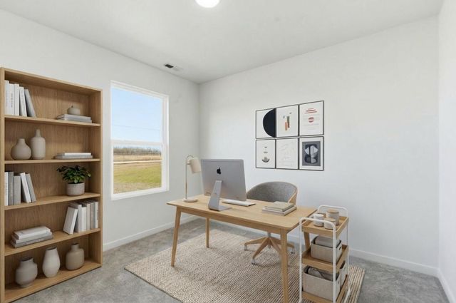 239 S Chesterfield Avenue, Rogersville, MO 65742