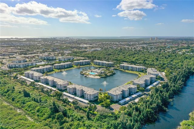 16635 Lake Circle DR 613, Fort Myers, FL 33908