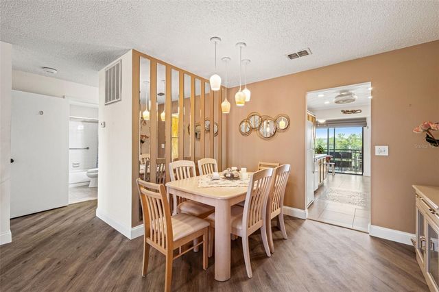 6070 80TH STREET N 410, St Petersburg, FL 33709