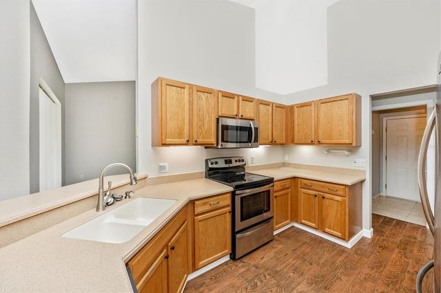 8181 ROCLIFF AVENUE, North Port, FL 34287