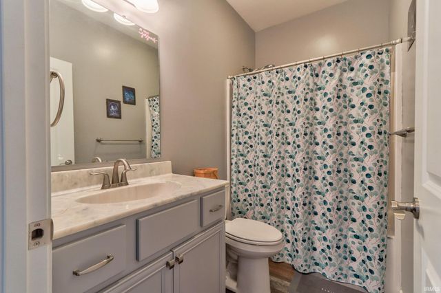 2645 Orleans Trace, Evansville, IN 47715
