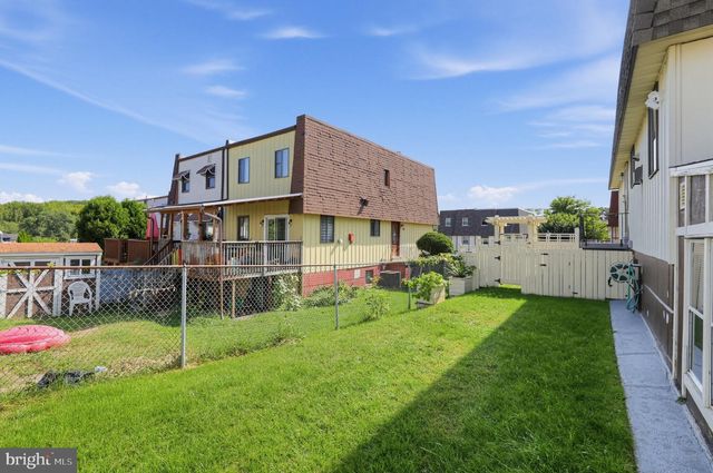 15126 KOVATS DR, Philadelphia, PA 19116