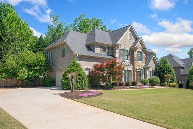5025 Jonquilla Drive, Alpharetta, GA 30004
