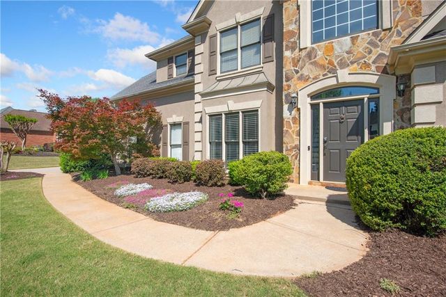 5025 Jonquilla Drive, Alpharetta, GA 30004